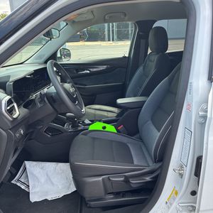 2025 Chevrolet TRAILBLAZER LT thumbnail 32