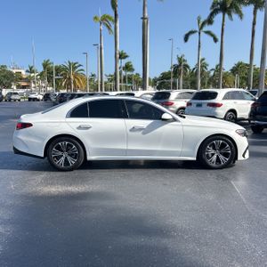 2024 Mercedes-BENZ E 350 照片 10