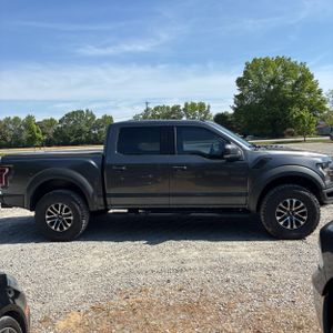 FORD F-150 RAPTOR - 10