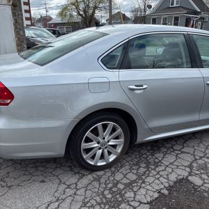 VOLKSWAGEN PASSAT SE PZEV - 9