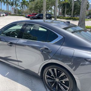 صورة 6 لـ 2024 Lexus IS 350 F SPORT DESIGN