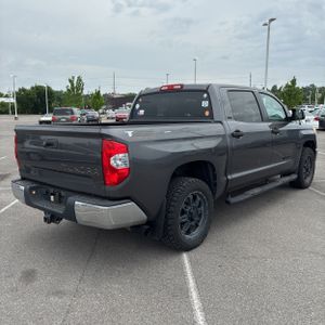 TOYOTA TUNDRA - 8