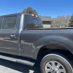 FORD F-350 SUPER DUTY LARIAT - 6