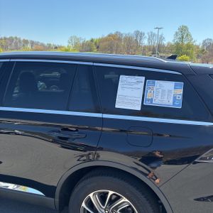 LINCOLN AVIATOR LIVERY - 6