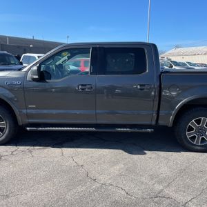 FORD F-150 XLT - 4
