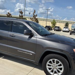 2015 JEEP GRAND CHEROKEE LAREDO — фото 13