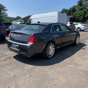 صورة 8 لـ 2015 Chrysler 300 LIMITED