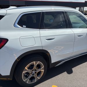 BMW X1 XDRIVE28I - 9