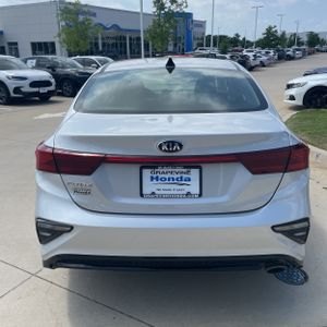 KIA FORTE LXS - 5