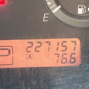 2011 Nissan VERSA 1.8S thumbnail 37