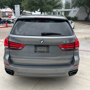 BMW X5 SDRIVE35I - 7