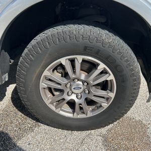 صورة مصغرة 19 لـ 2020 FORD F-150 LARIAT