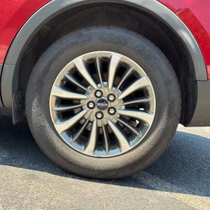 2020 Lincoln NAUTILUS STANDARD thumbnail 18