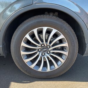 صورة مصغرة 18 لـ 2020 Lincoln AVIATOR RESERVE