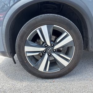 صورة مصغرة 17 لـ 2023 Nissan ROGUE SL