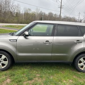 KIA SOUL BASE - 4