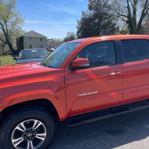 TOYOTA TACOMA TRD SPORT - 2