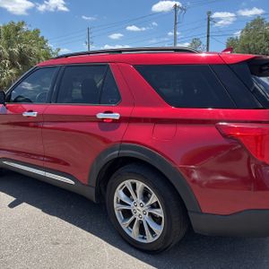 FORD EXPLORER XLT - 6