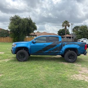 CHEVROLET COLORADO LT - 3