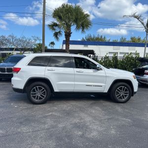 JEEP GRAND CHEROKEE LIMITED - 10