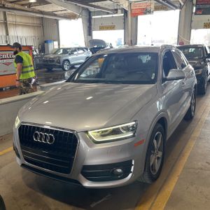 AUDI Q3 2.0T PREMIUM PLUS - 1