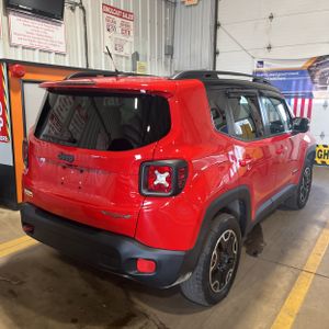 JEEP RENEGADE TRAILHAWK - 8