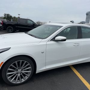 CADILLAC CT5 PREMIUM LUXURY - 2