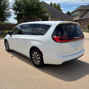 CHRYSLER PACIFICA HYBRID SELECT - 5