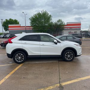 MITSUBISHI ECLIPSE CROSS ES 1.5T - 10