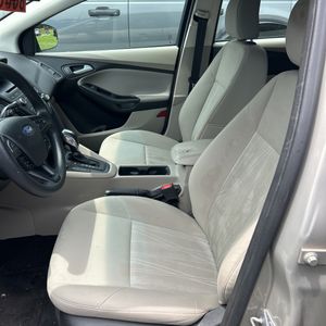 صورة مصغرة 24 لـ 2016 FORD FOCUS SE