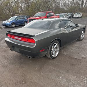 DODGE CHALLENGER R/T - 8