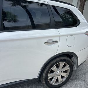 2015 Mitsubishi OUTLANDER SE thumbnail 56