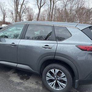 NISSAN ROGUE SV - 6