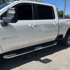 CHEVROLET SILVERADO - 4