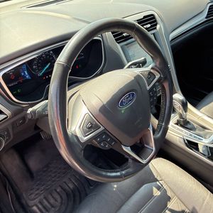 صورة مصغرة 61 لـ 2014 FORD FUSION HYBRID SE