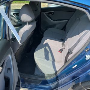 صورة مصغرة 33 لـ 2014 Hyundai ELANTRA SE
