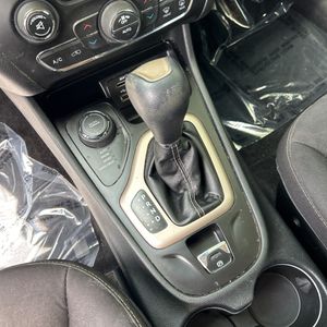 2015 JEEP CHEROKEE LATITUDE — миниатюра 58