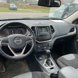 صورة مصغرة 36 لـ 2016 JEEP CHEROKEE SPORT