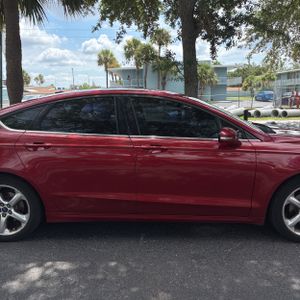 صورة مصغرة 11 لـ 2016 FORD FUSION SE