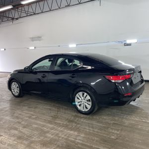 NISSAN SENTRA S - 3
