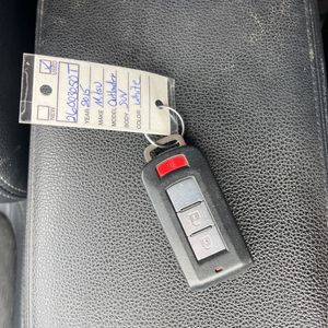 2015 Mitsubishi OUTLANDER SE — миниатюра 55