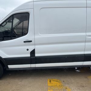 FORD TRANSIT 250 - 4