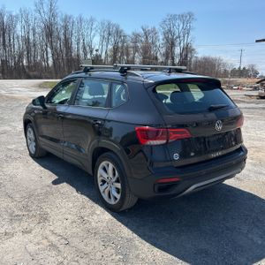 VOLKSWAGEN TAOS S 4MOTION - 5