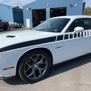 DODGE CHALLENGER SXT - 2