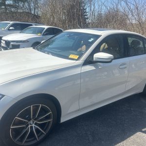 BMW 3-SERIES 330I XDRIVE - 2