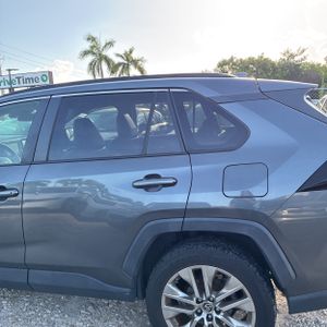 2019 Toyota RAV4 XLE PREMIUM 照片 5