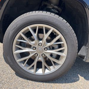 صورة مصغرة 17 لـ 2022 JEEP GRAND CHEROKEE SUMMIT