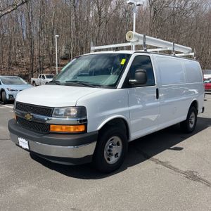 CHEVROLET EXPRESS 2500 - 1