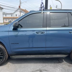 CHEVROLET TAHOE PREMIER - 4