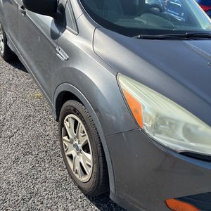 2014 FORD ESCAPE S 照片 46